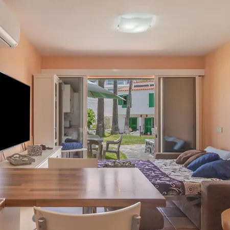 El Caserío De Merengue